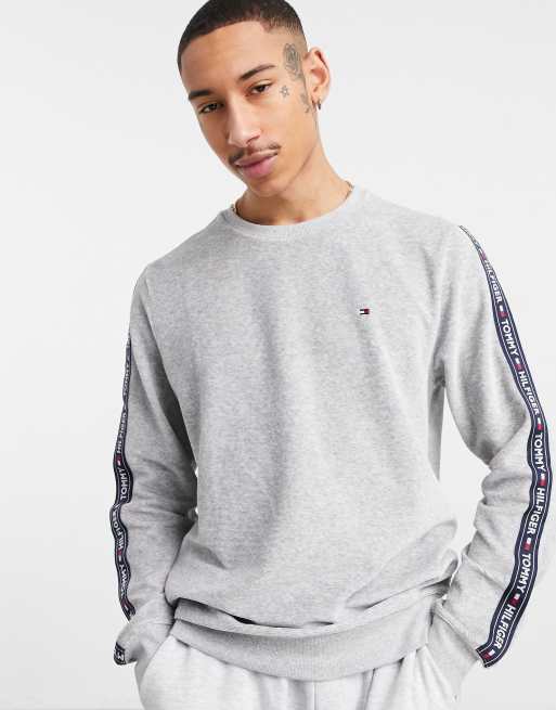 Grey hilfiger online sweatshirt