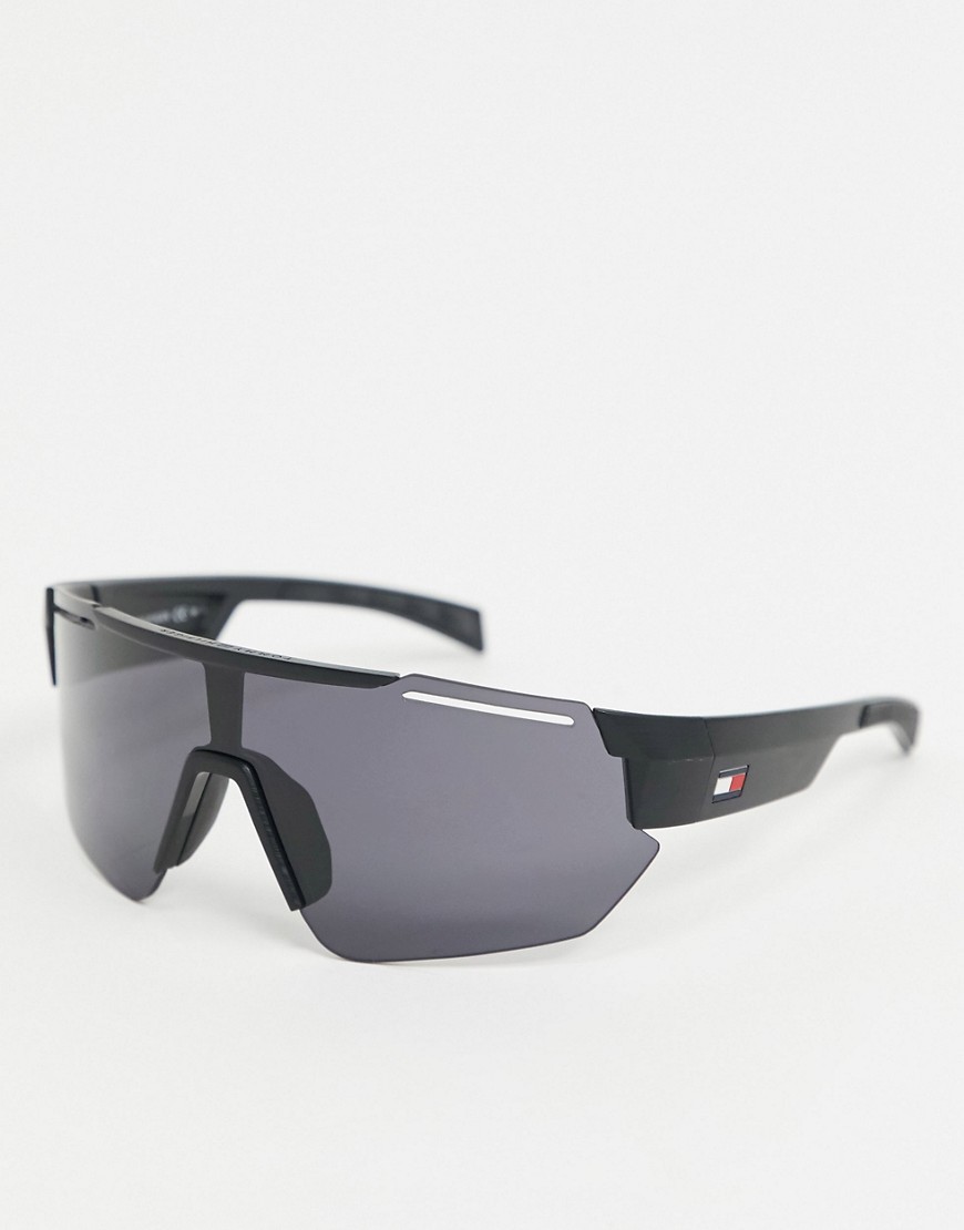 Tommy Hilfiger visor sunglasses in black