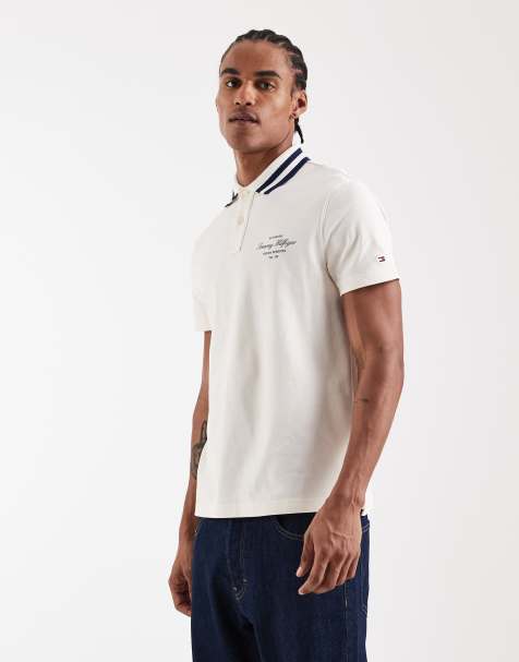 Tommy Hilfiger – Vit pikétröja i regular fit med randig krage - view 1