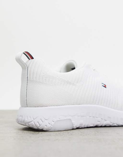 Tommy Hilfiger – Weiße Laufsneaker aus Strickgewebe mit kleinem Flaggenlogo, 2 von 4