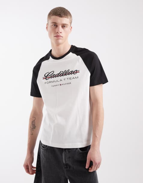 Tommy Hilfiger x Cadillac – F1 – Vit och svart t-shirt med kantrand - view 1