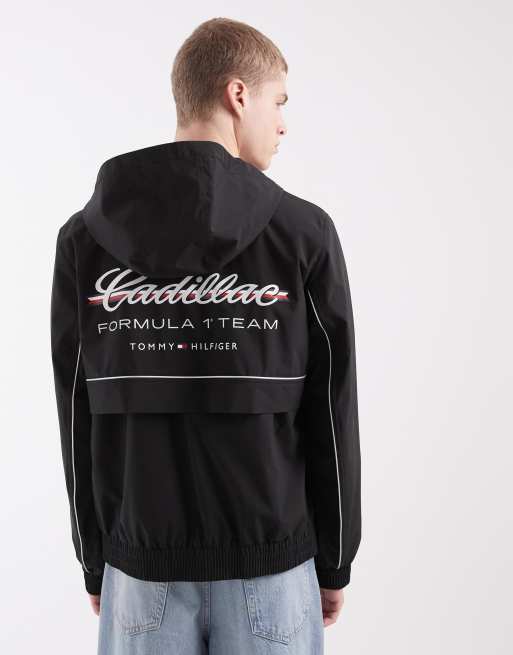 Tommy Hilfiger x Cadillac F1 - Windjack in zwart, 5 van 5