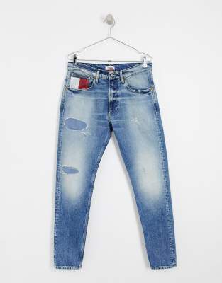 tommy jeans tapered fit