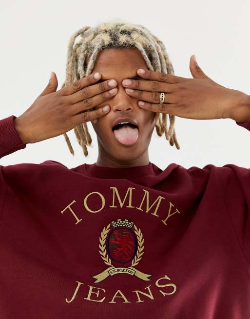 Tommy jeans 2025 crest crewneck