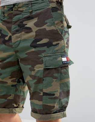 tommy hilfiger camo shorts