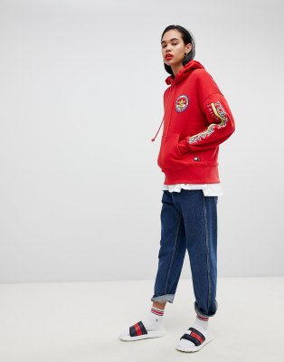 tommy jean 90s capsule 5.0 oversized sailing jacket