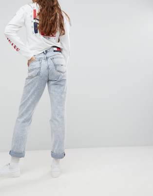 tommy jeans 90s