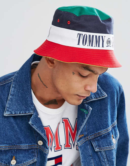 Tommy jeans logo bucket 2025 hat