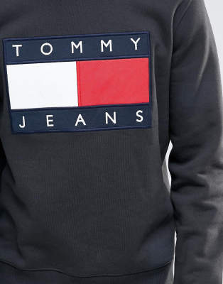 tommy jeans 90s crew sweatshirt