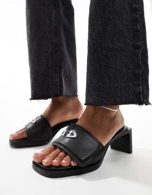 Tommy Jeans 90s heeled mules in black φωτογραφία