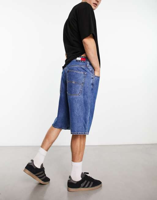 Tommy Jeans – Aiden – Baggy-Jeansshorts in mittelblauer Waschung