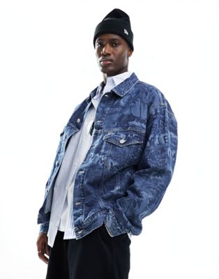 Aiden oversized trucker jacket in mid wash-Blue