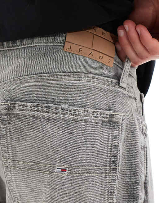 Tommy Jeans – Aiden – Schmal zulaufende Baggy-Jeans in Grau, 5 von 5