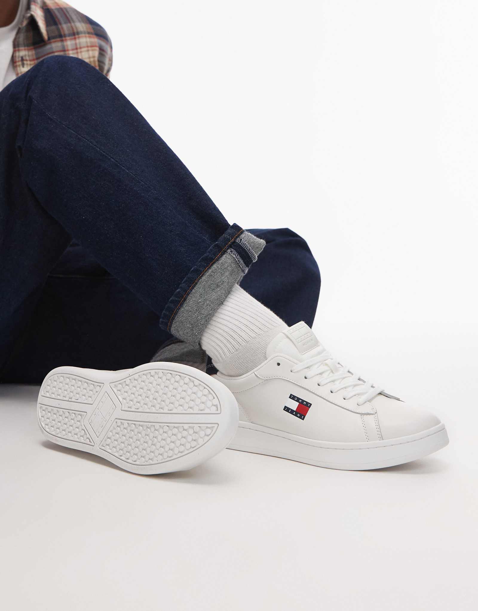 Кроссовки Tommy Jeans Archive 98 белого цвета