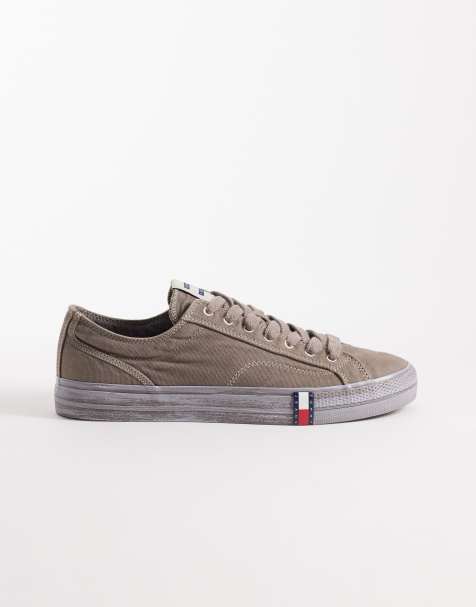 Tommy Jeans – Archive –Brązowe buty sportowe z logo w tylu lat 2000. - view 1