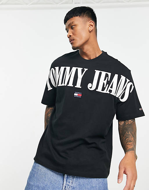 Tommy Jeans archive logo skater fit T-shirt in black | ASOS