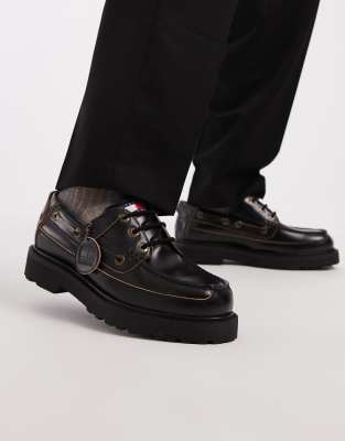 210078772-1-black