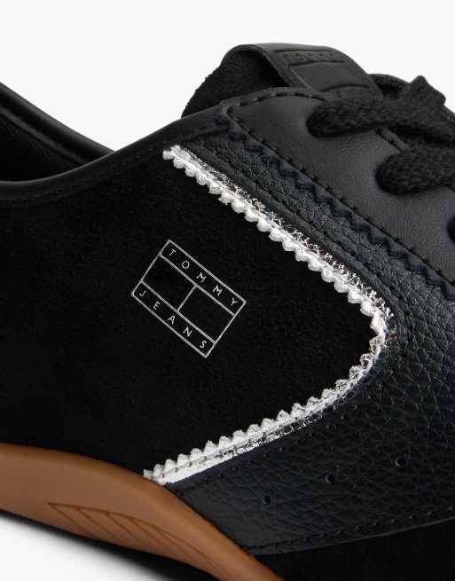 Tommy Jeans Archive Runner-Sneaker aus Wildleder mit gemischter Textur in Schwarz, 6 von 7