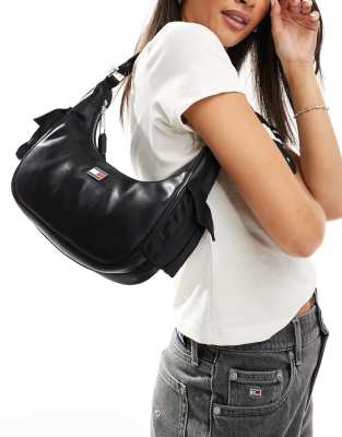 Tommy Jeans archive shoulder bag with pockets in black