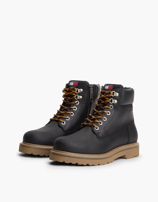 Tommy Jeans Archive waterproof leather cleat boots in black, 2 of 7