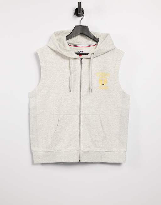Tommy Jeans – Ärmelloser Kapuzenpullover in Grau mit Logo