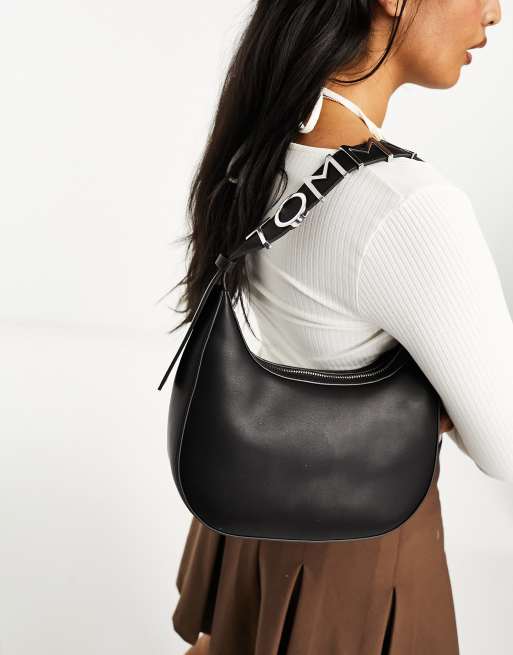 Tommy Jeans – Auffällige Schultertasche in Schwarz