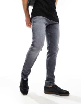 Tommy Jeans Austin Faded Slim Tapered Jeans in Dark Grey