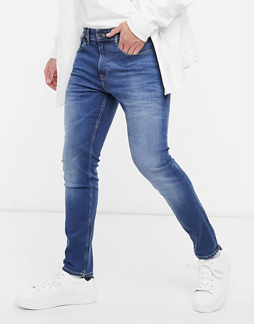 Tommy Jeans - Austin - Smalle tapered jeans i mellemvask
