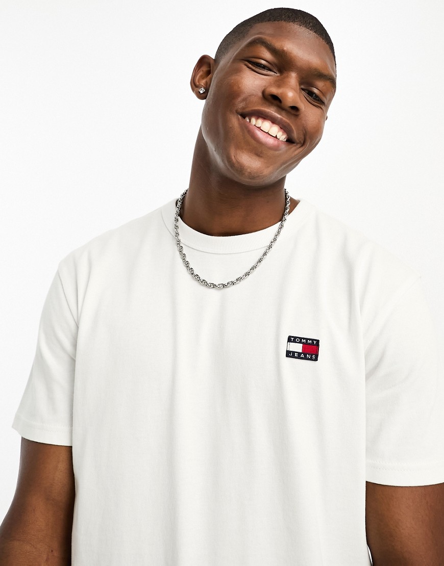 Tommy Jeans badge classic t-shirt in white