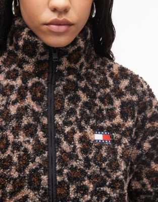 Tommy Jeans Badge Fleece In Animal Print