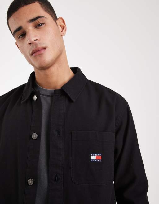 Tommy Jeans badge logo overshirt in black , 5 of 5