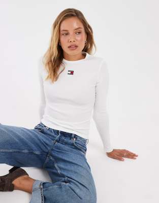 Tommy Jeans Badge Logo Slim Fit Long Sleeve T-shirt In White