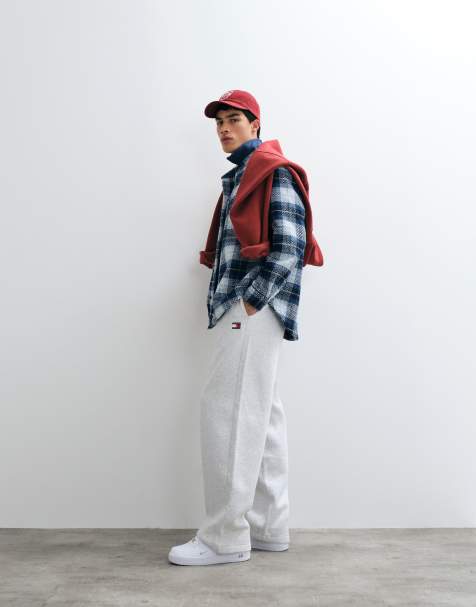 Tommy Jeans badge logo sweatpants in light grey - view 1