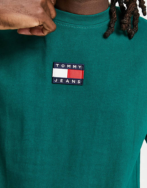 Tommy Jeans badge logo t-shirt in green | ASOS