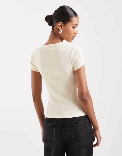 Tommy Jeans badge ribbed slim fit t-shirt in beige, 4 of 4