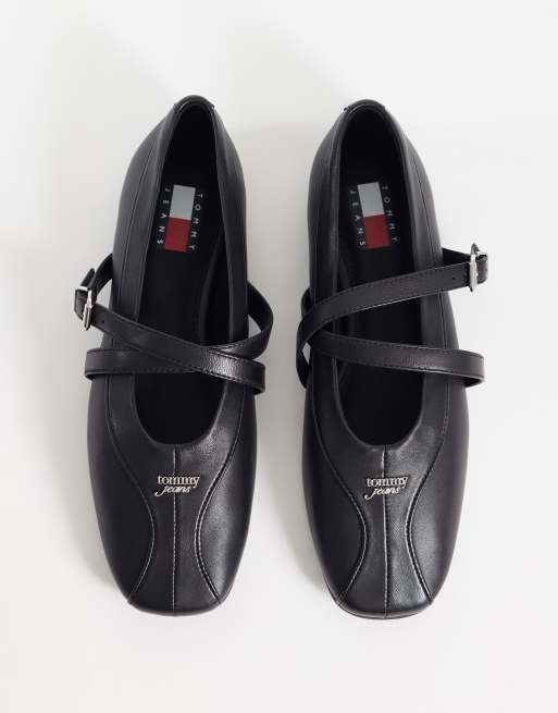 Tommy Jeans Baisley skórzane balerinki w czerni, 2 z 4