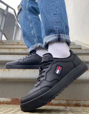 tommy basket trainers