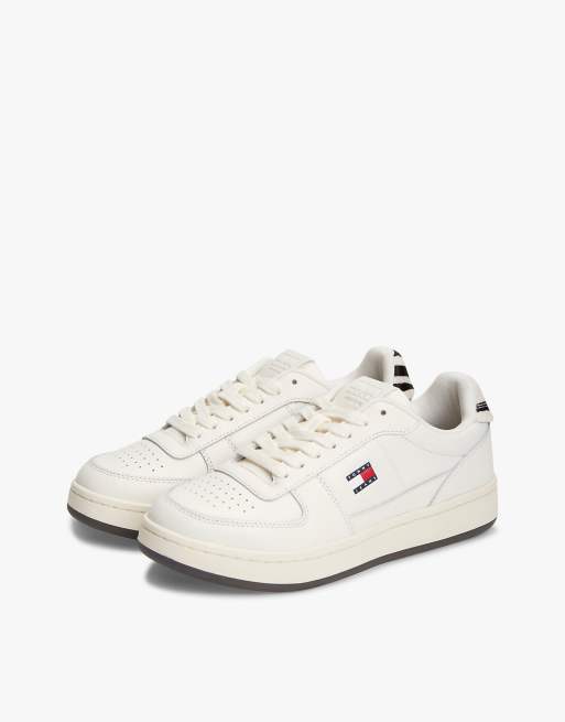 Tommy Jeans baskets court archive à talon zébré blanches, 2 de 7