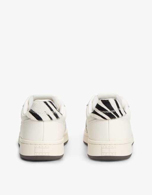 Tommy Jeans baskets court archive à talon zébré blanches, 4 de 7