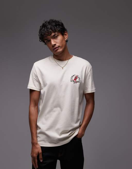 Tommy Jeans – Beige t-shirt med tryck på vänstra sidan, 3 av 4