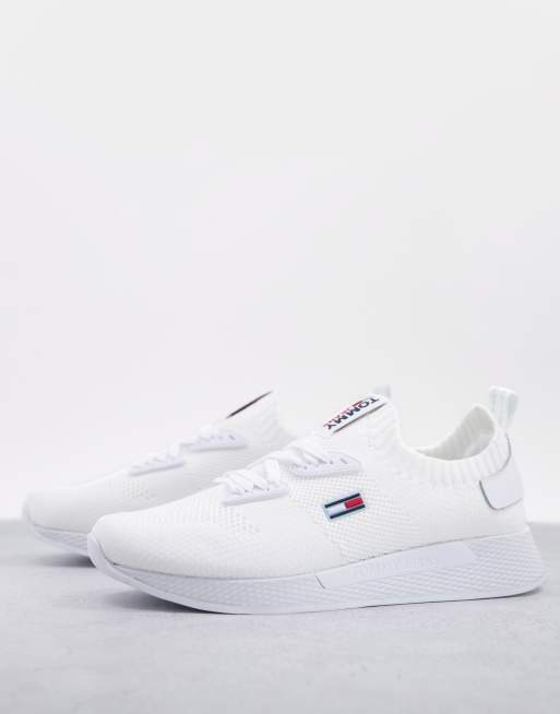 Tommy Jeans – Białe sneakersy z logo