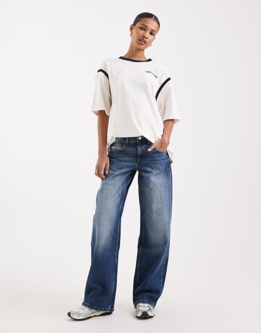 Tommy Jeans – Biały T-shirt oversize z logo w uczelnianym stylu, 2 z 4