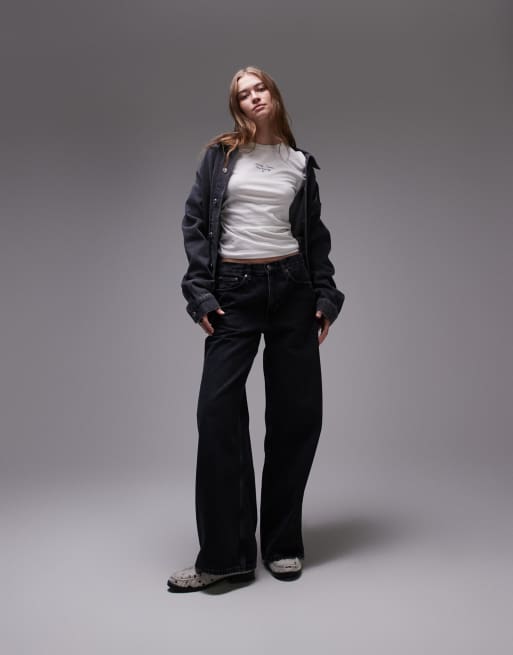 Tommy Jeans – Biały T-shirt z logo na środku, 3 z 4