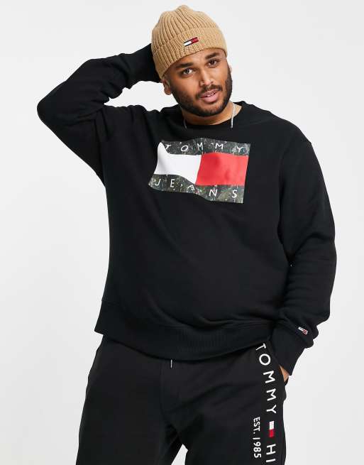 Tommy jeans best sale big logo sweatshirt