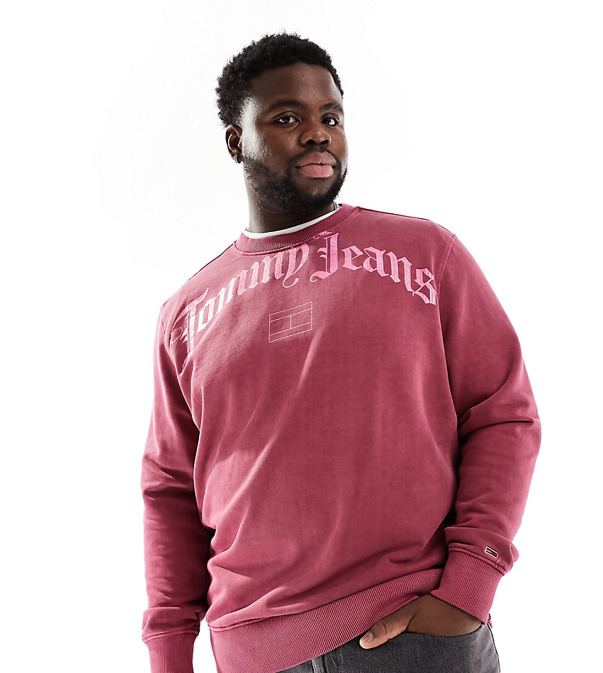 Tommy Jeans Big & Tall relaxed grunge arch logo crewneck sweatshirt in red