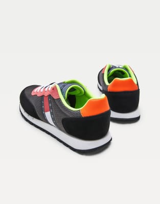 Bildrutor 3 av 4