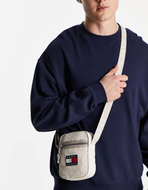 Tommy Jeans - Borsa reporter a tracolla color crema con logo a bandiera