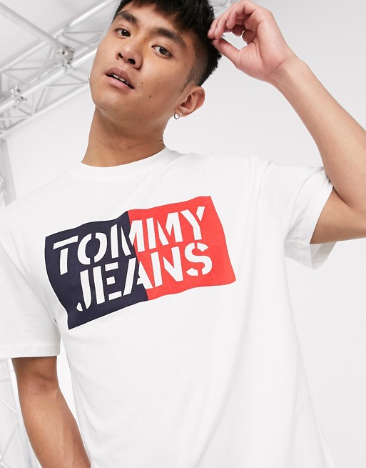 Tommy Jeans box logo t-shirt in white