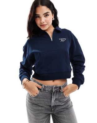 Tommy Jeans - Boxy Fit Sweatshirt in Marineblau mit kurzem Reißverschluss