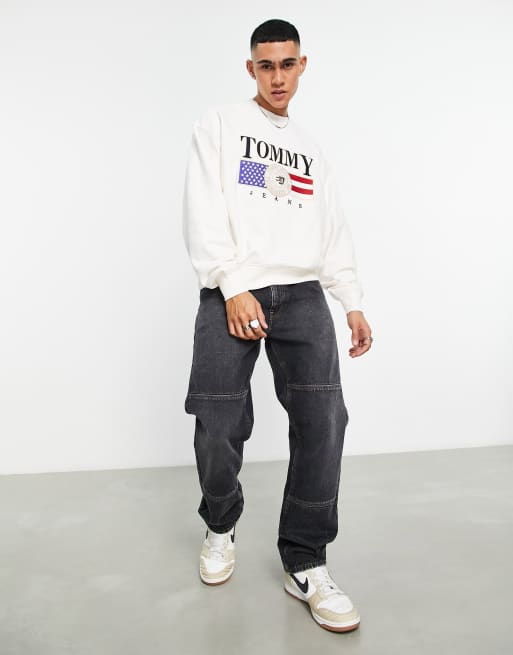 Tommy jeans hotsell sweatshirt mens